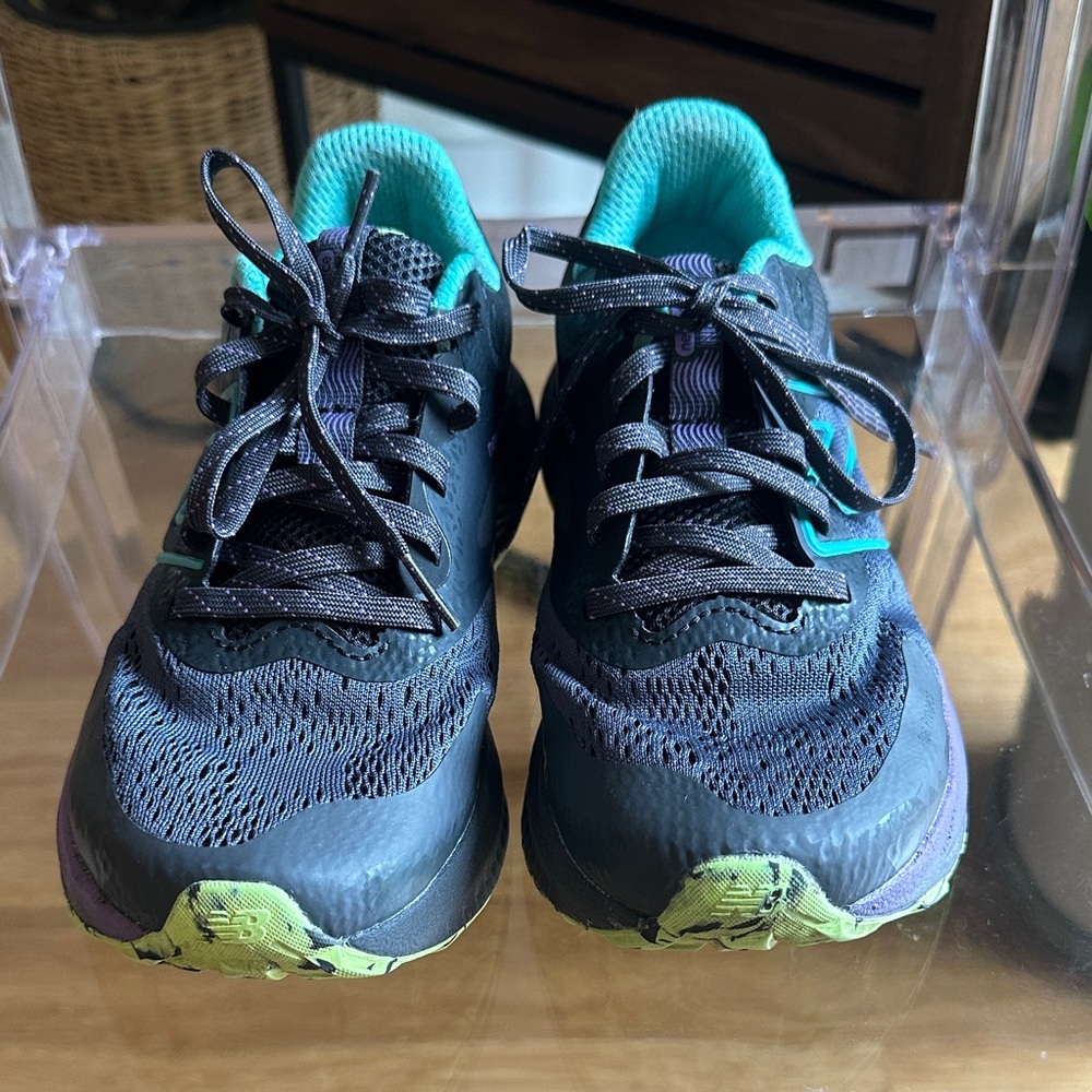 New Balance Black and Teal Athletic Shoes Dynasoft NITREL